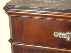 Large And Old Chest Of Drawers In Burl Walnut -Room Fold Zone 9f6849f3 605c 49d9 a505 153222c84c81