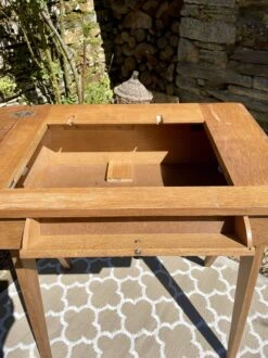 1950s Compass Feet Desk -Room Fold Zone a028a21e e062 475e a003 e10874c62d4e