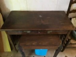 Desk + Wooden Stool -Room Fold Zone a1138d11 275c 429c bd02 e3fba2cb7299