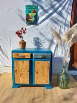 Large Wooden Farm Table -Room Fold Zone a40be6be 7c95 4172 90cc 2f7870e21551