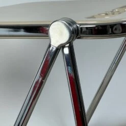 Iconic Platone Desk By Giancarlo Piretti For Anonima Castelli - 70s Design Icon Exposed At MoMA -Room Fold Zone a43c4ba8 fa7a 44a2 a67c b91fcd91ebee