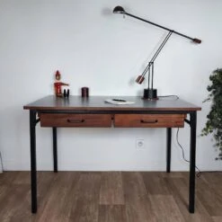 60s Desk -Room Fold Zone a54ee62b 9a31 42ac b682 3188d293ecac