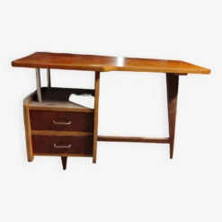 Vintage Wooden Desk From The 60s -Room Fold Zone a6ee8734 00f5 4042 b129 ac0fd95fc29b