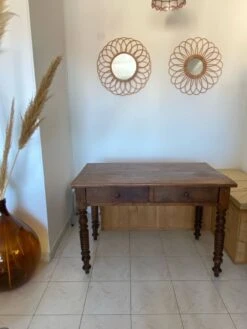 Farm Table Turned Legs -Room Fold Zone a7869c4e 6e24 4e3b b6f8 ff06fe54f0f7