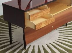 Small Vintage Dressing Table, Circa 60 -Room Fold Zone a7c41a98 914a 45e7 8342 53d34aa47138