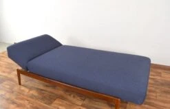 Mid-Century Danish Teak Daybed, 1960s. -Room Fold Zone a8a8d25a 831e 4106 96a6 d59953625a6c