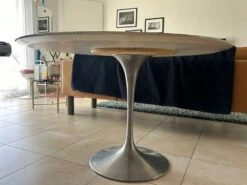 Knoll Round Table -Room Fold Zone a9f53d5b 6a14 4cd3 a301 d6f5731b6fa7