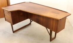 Peter Løvig Nielsen Boomerang Bureau 'Flovlev' Vintage Midcentury -Room Fold Zone aa07f8e7 04a8 4135 aefb 9d53e1b5e2db