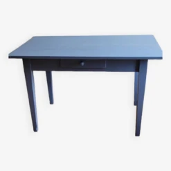 Desk Or Table -Room Fold Zone ac0c6f81 4517 4735 96de b607c9061143