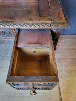 19th Century Renaissance Tiered Desk In Oak -Room Fold Zone afaeb724 f9a0 490a a5b6 67427c3aed0a