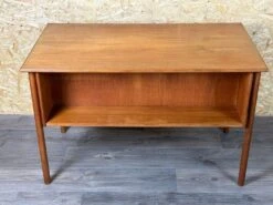 60er 70er Jahre Teak Writing Desk Schreibtisch Von Gunnar Nielsen Für Tibergaard -Room Fold Zone b0fcf4b0 7a14 4fef 8e43 f29eb5ec3b5b