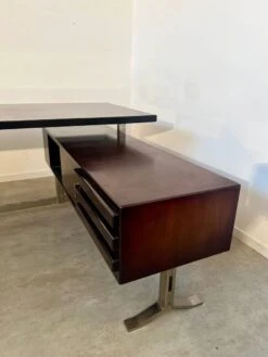 Vintage President Corner Desk In Rosewood Design By Gianni Moscatelli Vintage -Room Fold Zone b35a2d00 8e07 4482 b4ab 2b8780863615