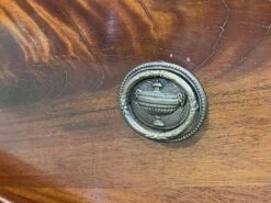 English Secretary Chest Of Drawers From The 1950s -Room Fold Zone b4fc1080 a717 4887 9614 62599bafeeaa