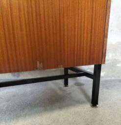 Modernist Desk "Alasia" -Room Fold Zone b54b0a19 70e2 44d2 ab47 bd7219a638ff