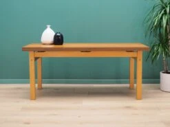 Beech Table, Danish Design, 1980s, Manufacturer: OFM -Room Fold Zone b685a5f9 b527 489a 803a 4913e531866a
