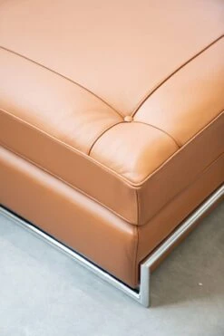Cognac Leather Sofa Bed, Handmade By Eileen Gray, 1980/1990 -Room Fold Zone b71efc61 afdc 4e22 80fc c269f4a1c8b1