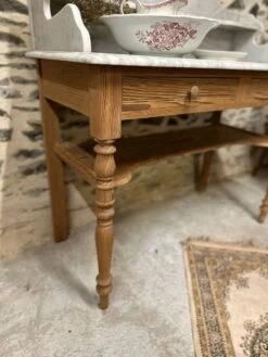 Stripped Vanity Unit Or Dressing Table -Room Fold Zone b8822535 4624 4a79 b0a5 d85477a166ea