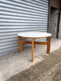 Dining Tablearcs -Room Fold Zone ba289338 5f82 43f1 9a8d cca6f313149c