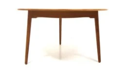 Dining Table Set, "Heart Chairs, FH4103", Hans J Wegner, Fritz Hansen, Sweden, 1960 -Room Fold Zone bb196116 a413 4d18 bbeb 033fe99d9f93