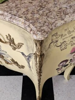 Antique Louis XV Style Chest Of Drawers -Room Fold Zone bd2ddb66 a219 468f 983f ee66b2e801b0