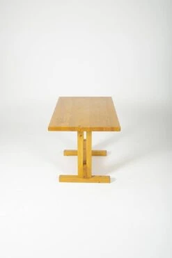 Les Arcs Pine Table -Room Fold Zone bd909190 6af3 475a 8566 9891fa15563c