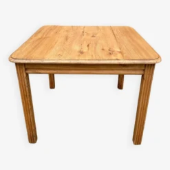 Square Table -Room Fold Zone bde7ac14 7a5e 4d2b 825d 2b13695a3465