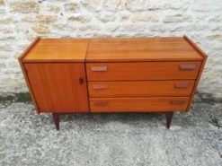 Scandinavian Dressing Table -Room Fold Zone c19348ff d921 4196 86c1 5f2f25de439c