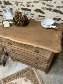 Old Chest Of Drawers In Raw Wood 25 Old Chest Of Drawers In Raw Wood -Room Fold Zone c2bc584e 8716 409a be1b 8bfff05c4bfe