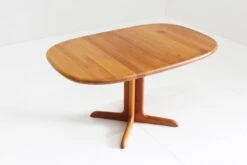 Vintage Glostrup Danish Oval Extendable Dining Table Solid Teak 1960s -Room Fold Zone c4906c98 9579 4ba5 94c7 fe40bf7e0217