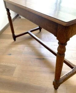 Louis XVI Style Flat Desk In Solid Oak 19th Century -Room Fold Zone c515c94e 7ac5 446a be5d 2e726667c9e3
