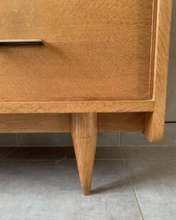 Large Vintage 6-drawer Chest Of Drawers From The 50s In Oak. -Room Fold Zone c5acb4d2 b689 4e43 a6bb c40f7fa30e91