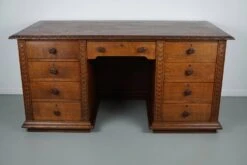 Antique Dutch Carved Oak Art Nouveau Desk / Shop Counter, Early 20th Century -Room Fold Zone c5b8a5bb 6db7 45fe 9c25 00817b1003a4