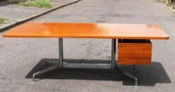 Vintage Charles & Ray Eames Desk -Room Fold Zone c5e81953 4773 45ea aafe b373535459f9