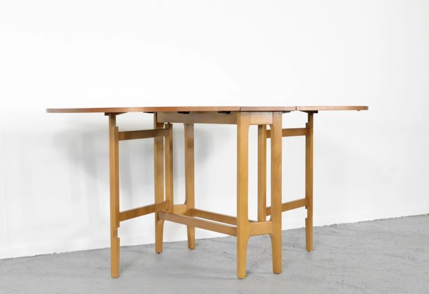 Midcentury Drop Leaf Table In Stunning Teak. Vintage / Modern / Retro / Danish Style 3 Midcentury Drop Leaf Table In Stunning Teak. Vintage / Modern / Retro / Danish Style