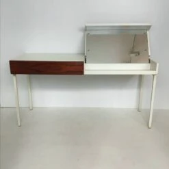 Interlübke Vintage Dressing Table Console -Room Fold Zone c7e78edc 0501 4df7 a23e d4a40b0f67bb