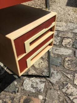 Vintage Desk -Room Fold Zone c9206b1c 5871 46ba a8ff 3187d62bb923