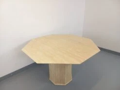 Vintage Octagonal Travertine Dining Table From The 70s 80s 22 Vintage Octagonal Travertine Dining Table From The 70s 80s -Room Fold Zone ca4d5135 28ae 4acd 996e 35285eaf667e