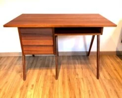 Office Compass -Room Fold Zone cafcb755 77b5 4678 a3e6 0851fa806fef