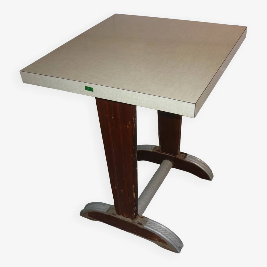 Bistro Table In Wood And Yellow Formica From The 30s/40s 10 Bistro Table In Wood And Yellow Formica From The 30s/40s - Image 8