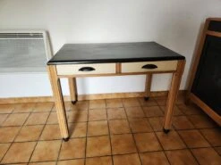 Old Table / Desk Revamped -Room Fold Zone ccbe05a2 db4a 48df 9632 a3775ab1a137