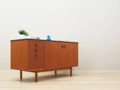 Teak Dresser, Danish Design, 1960s, Production: Denmark -Room Fold Zone cd4b9620 31eb 4e39 af0f 8f301465aa08
