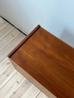 Danish Vintage Chest Of Drawers, Teak, 1960s -Room Fold Zone cf0941b0 0b3c 4950 b35d 64daf28907f6