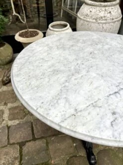 Dining Table In Gray Marble And Black Cast Iron ⌀ 90 Cm -Room Fold Zone cff698d6 e541 4d56 a7cd 1bfa9b5f2d1a