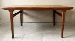 Danish Teak Dining Table By Johannes Andersen, 1960 -Room Fold Zone d18999cd 4ef4 4a47 ab4d 4152ee1a3a3d