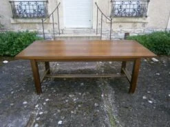 Wooden Table With 6 Straw-covered Wooden Chairs -Room Fold Zone d1a19c62 de85 42cf ad03 8c5096acc98c