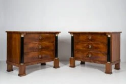 Biedermeier Chests Of Drawers In Walnut Veneer, Germany, 19th Century, Set Of 2 -Room Fold Zone d3318ae6 7370 496d b42b 11eb7e137703