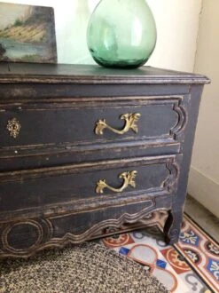 19th Century Oak Chest Of Drawers -Room Fold Zone d34cd984 714a 435c 8796 2fdd84786e3e