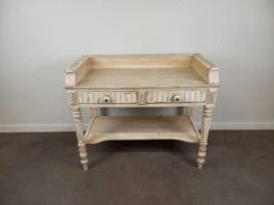 Weathered Dressing Table -Room Fold Zone d5be57b1 fd25 4fb2 b4c1 d1baaf16b4df