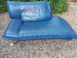 Nicoletti Home Leather Chaise Longue And Footrest Made In Italy Royal Blue