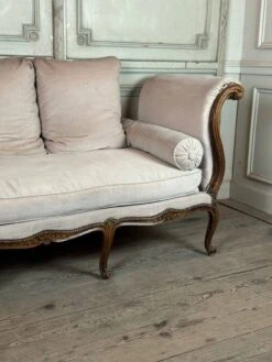 Louis XV Daybed In Beech Carved On All 4 Sides, France -Room Fold Zone dc1650fb 8128 4fef 972e 377308a7429f